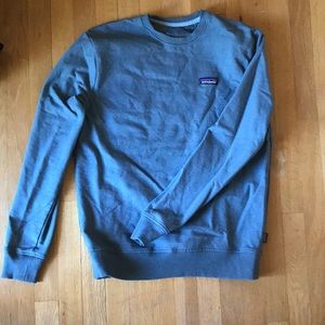 Womens Patagonia crew neck